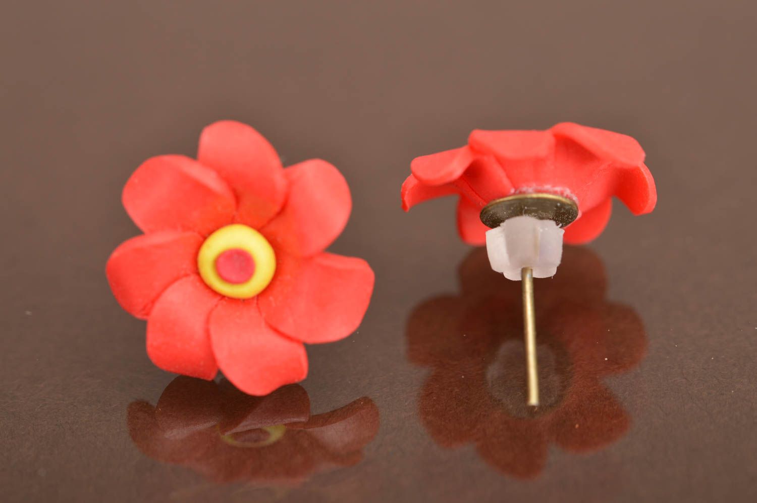 Cute handmade nice red earrings made of polymer clay in shape of flowers photo 4