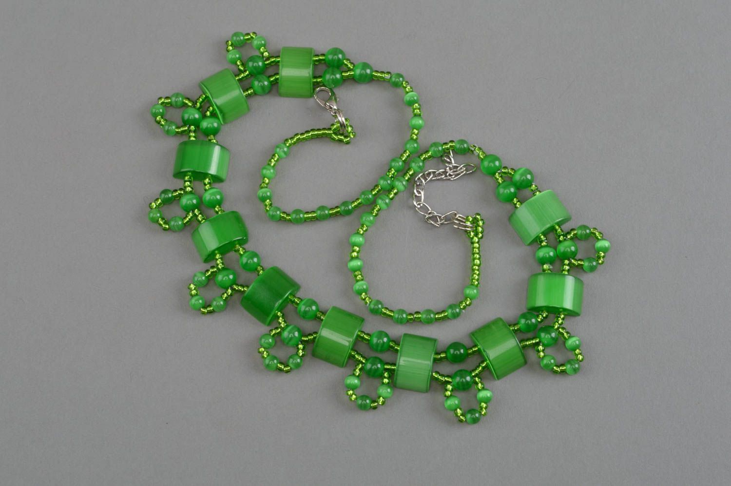 Glasperlen Collier mit Katzenauge Damen Halskette Handarbeit in Grün stilvoll foto 3