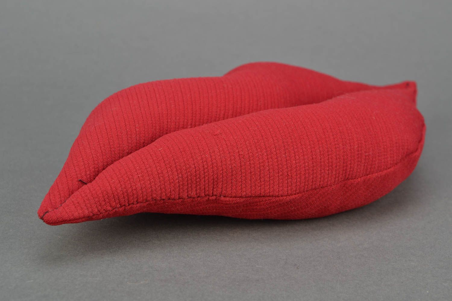 Unusual fabric pillow in the shape of lips photo 3