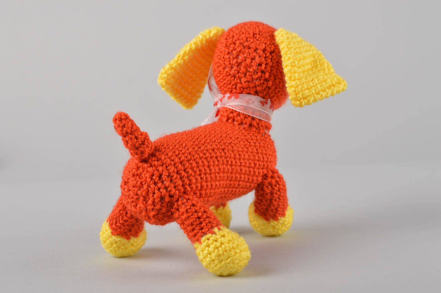 Jouet chien Peluche faite main tricotée au crochet jaune orange Cadeau enfant photo 4