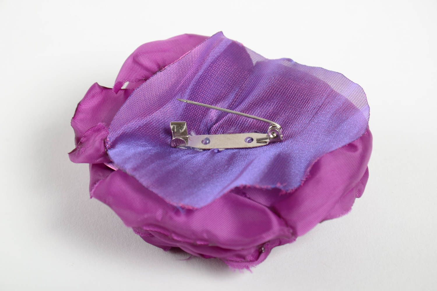 Broche fleur Bijou fantaisie fait main Accessoire femme violet en tissu photo 3
