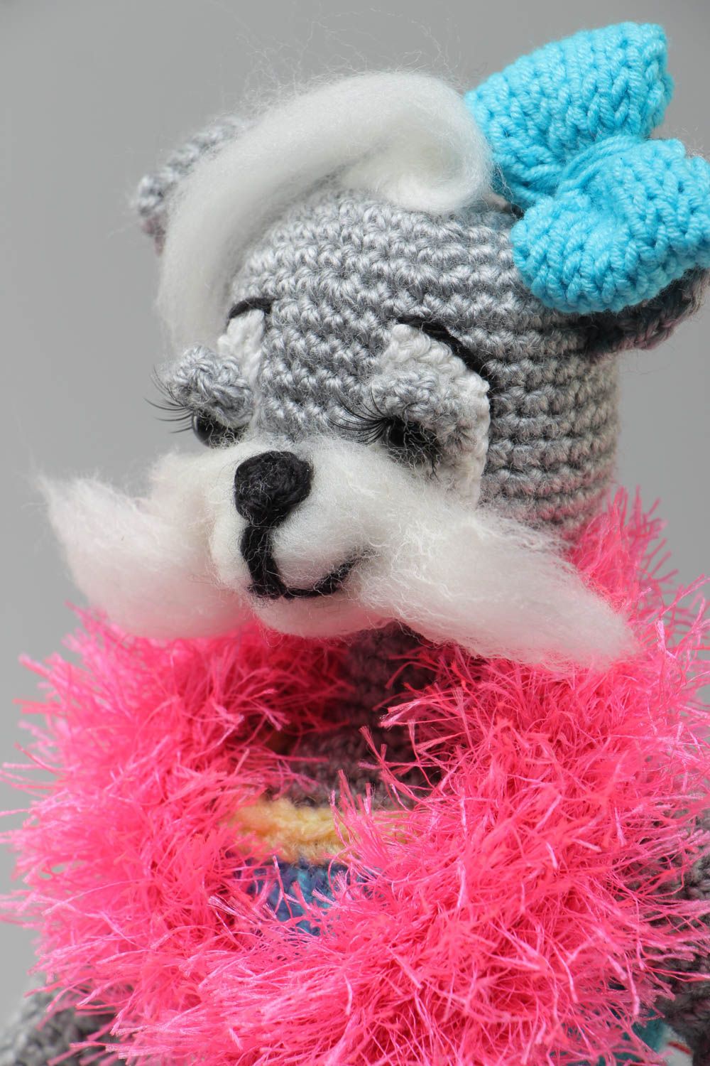Handmade soft toy crochet of acrylic threads with bow Stylish Kitty photo 3