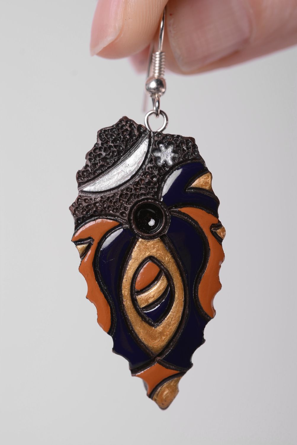 Ensemble de pendentif et boucles d'oreilles en céramique peintes faites main photo 3