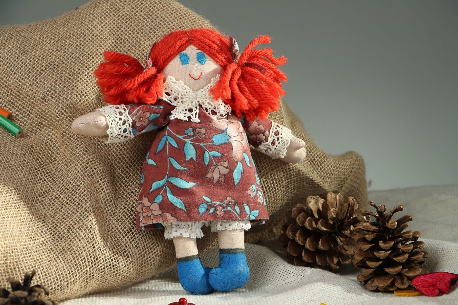 Puppe Mascha mit roten Haaren foto 5