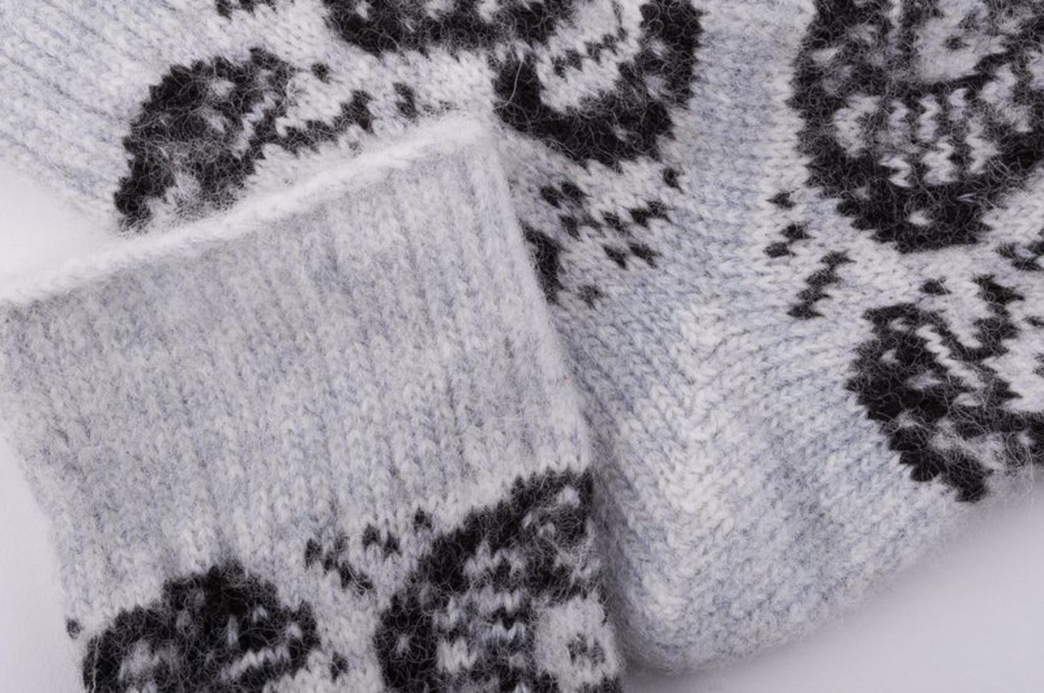 Calcetines de lana tejidos a mano para mujeres foto 3