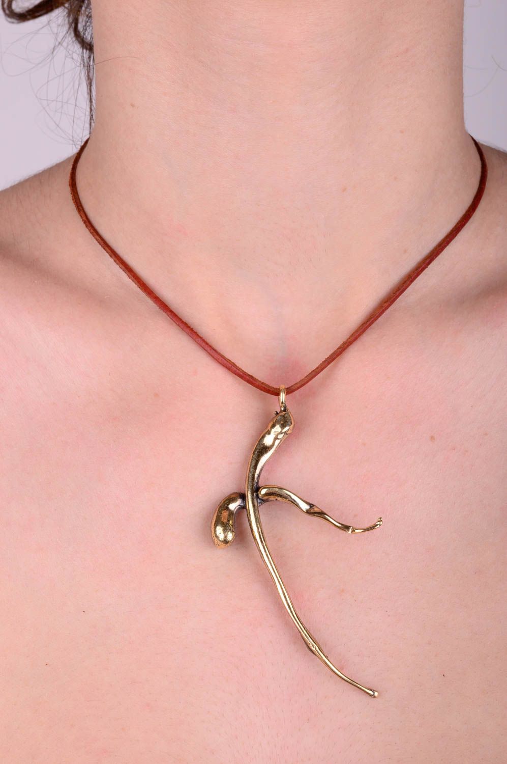 Unusual handmade brass neck pendant designer jewelry fashionable accessories photo 3