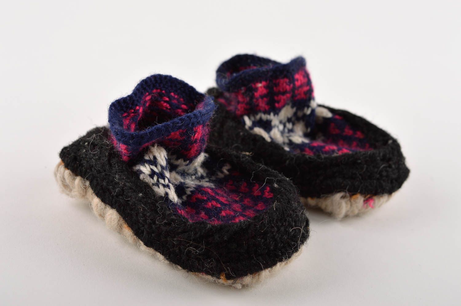 Handmade Haus Schuhe warme Kinderhausschuhe Kinder Pantoffeln aus Wolle grell foto 4