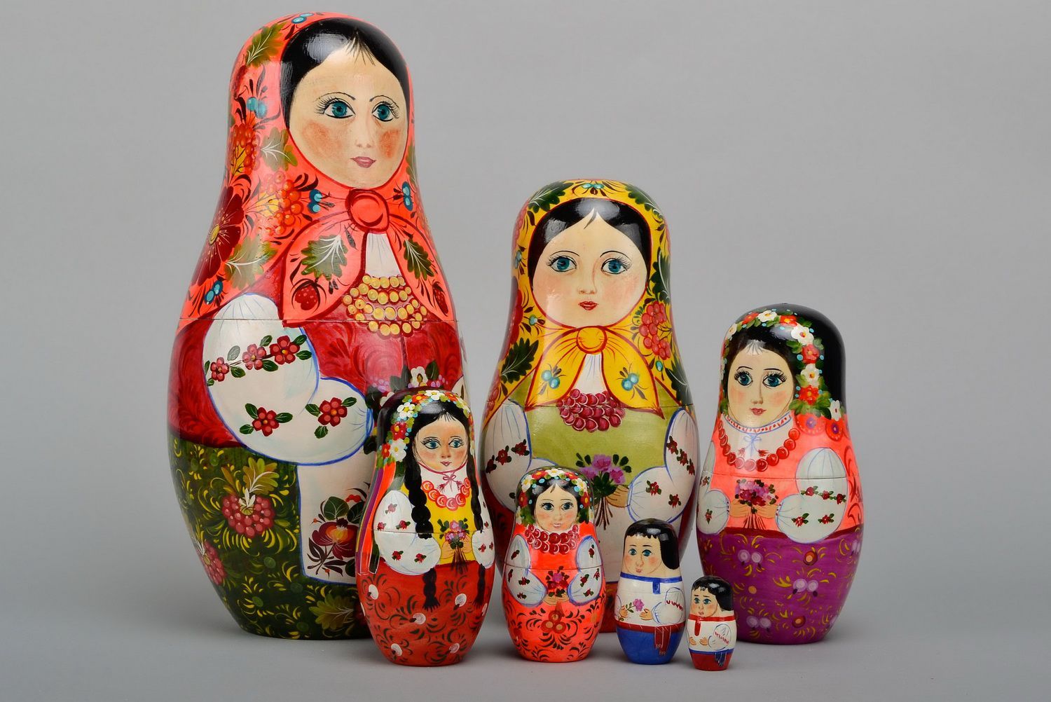 Poupée russe en bois ethnique traditionnelle artisanale  photo 4