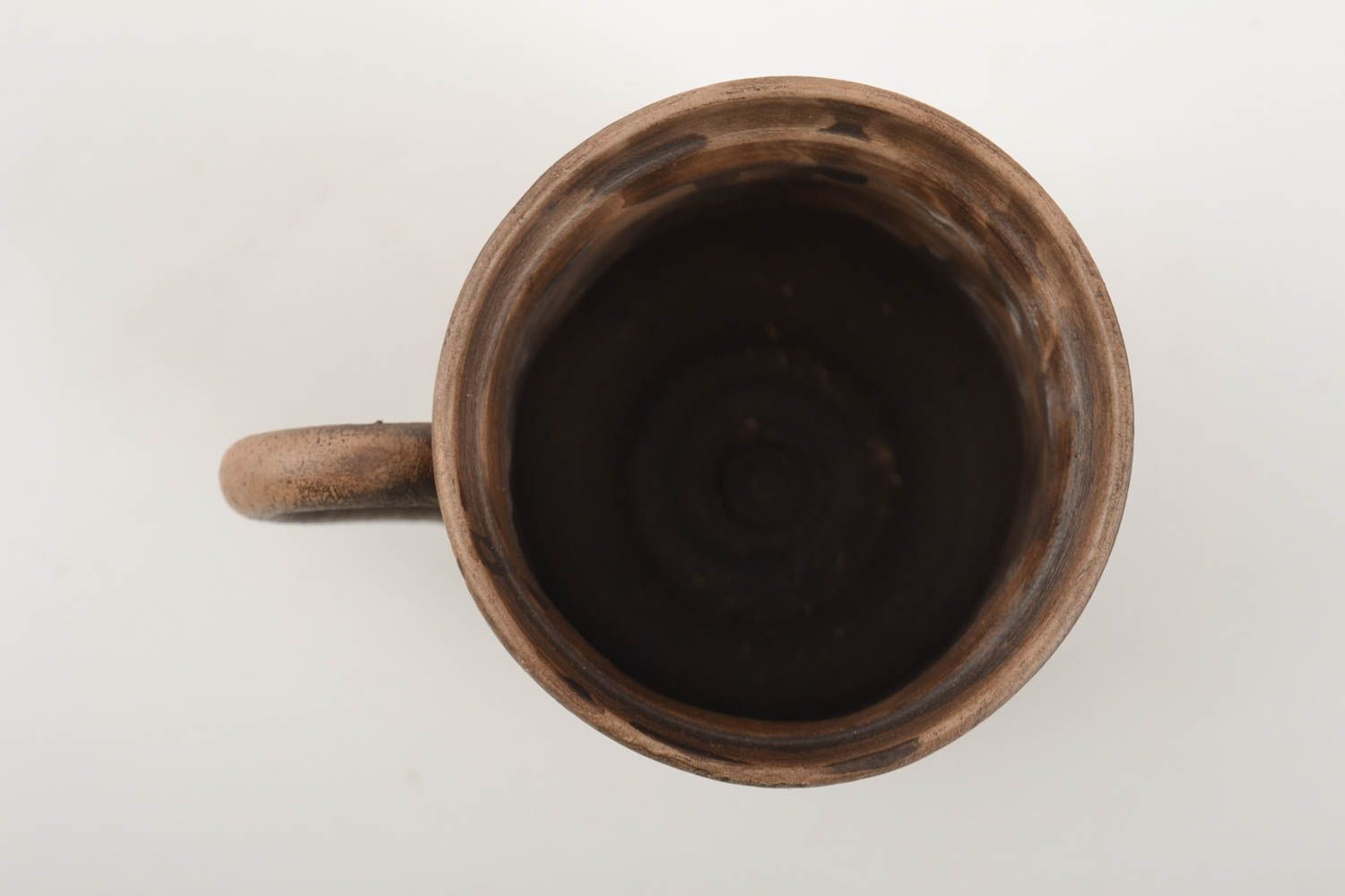 Глиняная кружка ручной работы красивая для чая и кофе молочная керамика 250 мл фото 4
