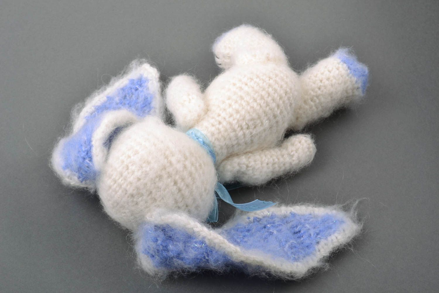 Jouet mou Lièvre tricoté en laine aux longues oreilles petit fait main photo 5