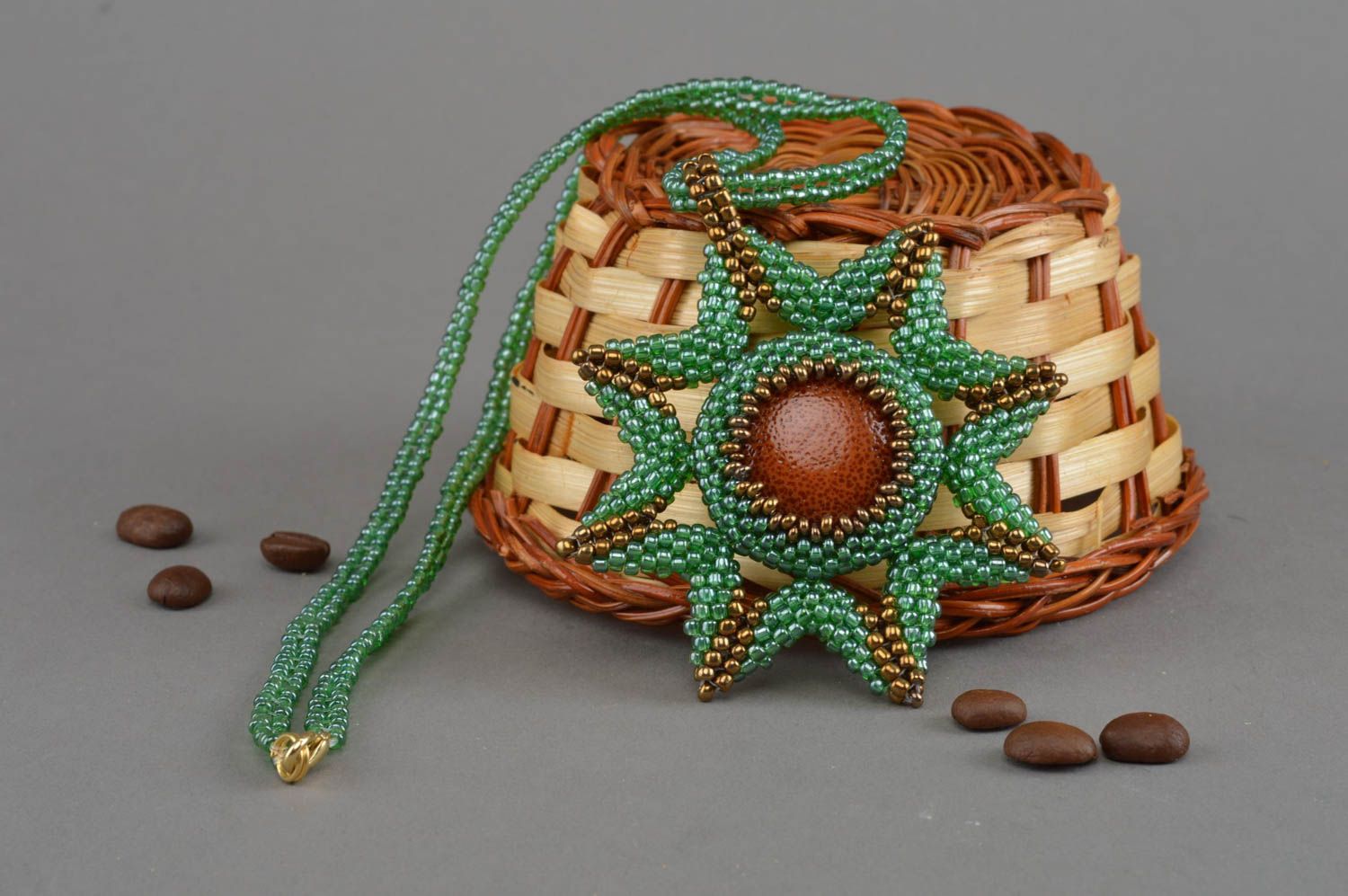 Handmade beaded pendant designer accessory stylish jewelry for women  photo 1