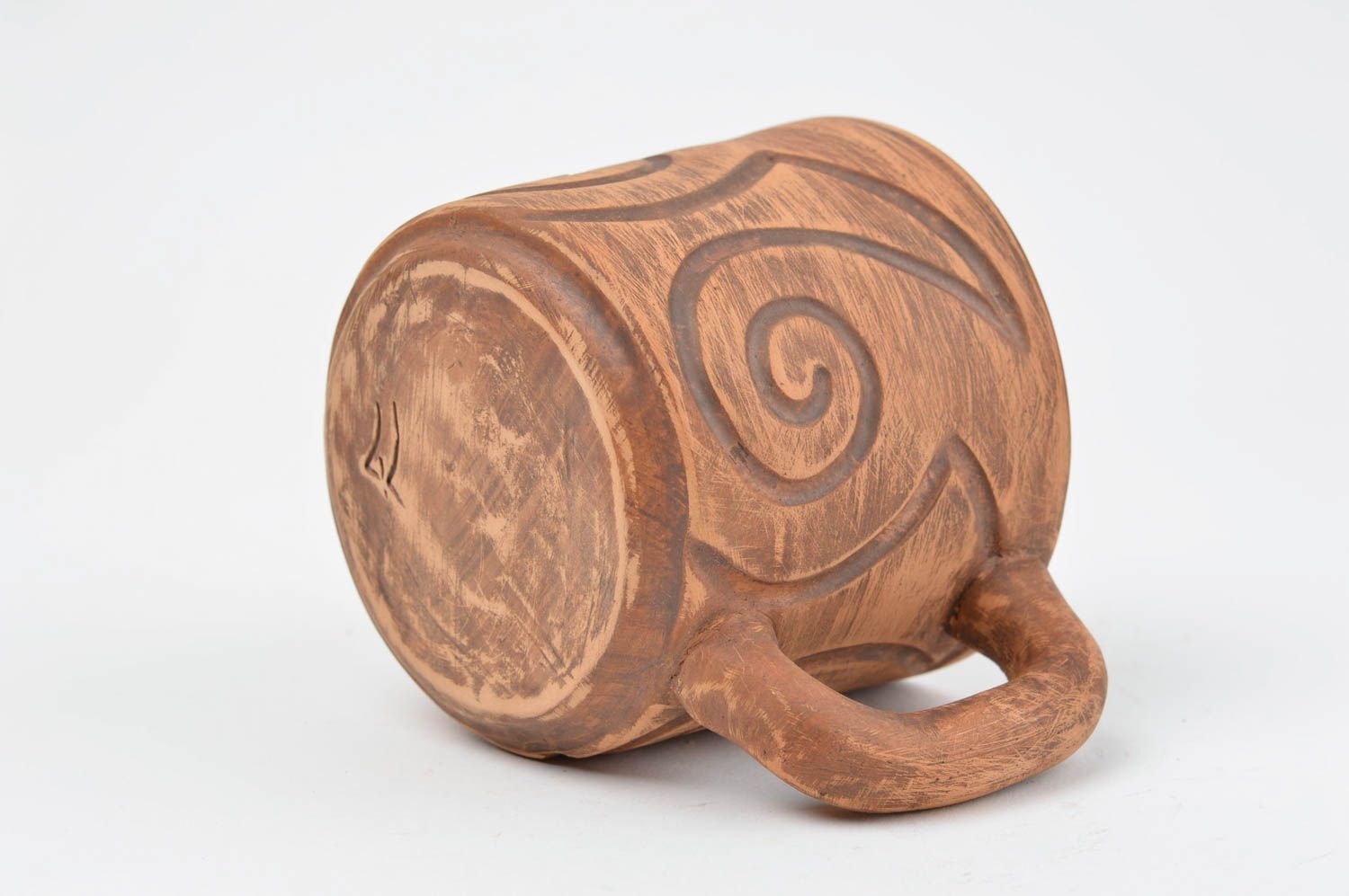 Tasse en céramique à motif spiralé brune originale faite main agréable photo 4