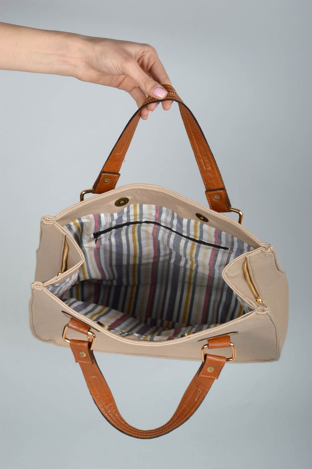 Tasche aus Kunstleder handgemachte Tasche Damen Ledertasche ausgefallene Tasche foto 3