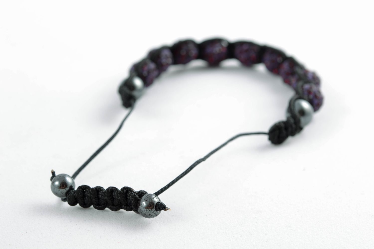 Bracelet with beads and nylon thread photo 3