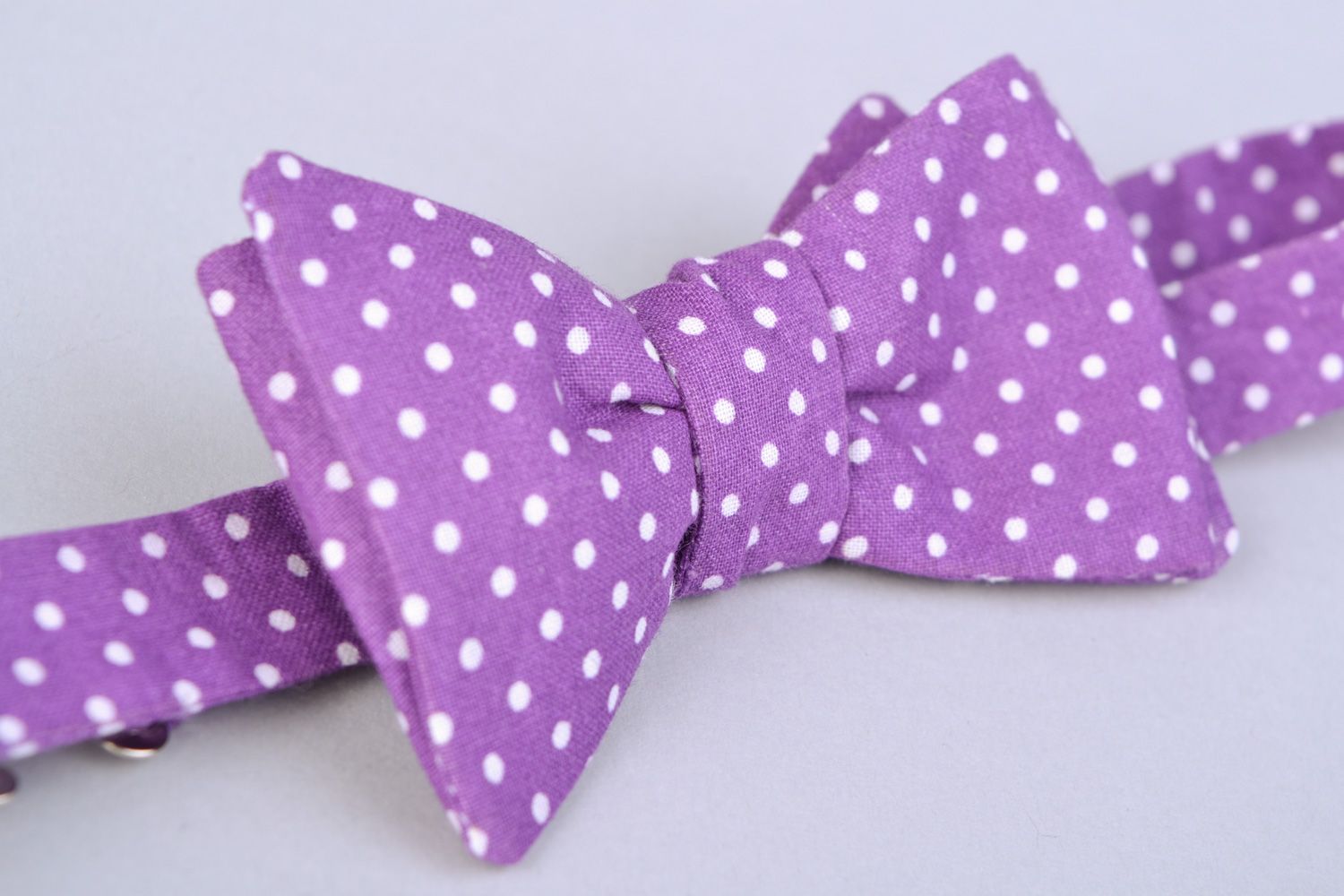 Stylish handmade textile bow tie Lilac Polka Dot photo 5
