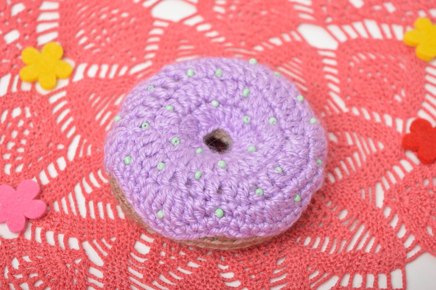 Zubehör zum Nähen handmade Nadelkissen Cupcake schöne Deko aus Stoff in Lila foto 1