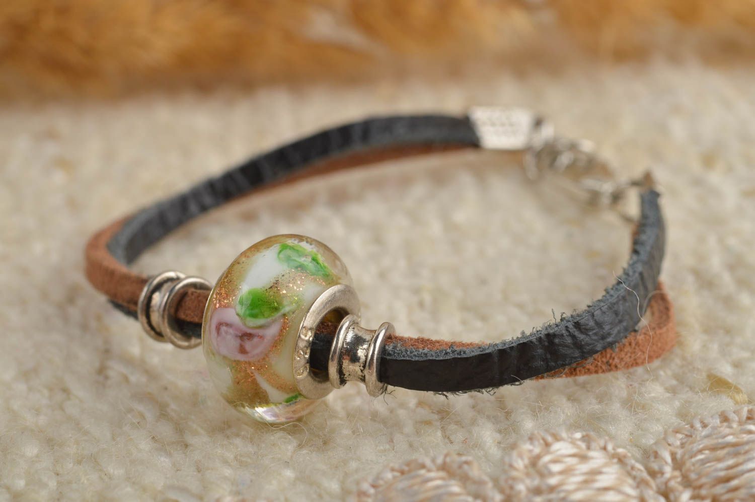 Handmade Mode Schmuck Leder Armband Accessoire für Frauen mit Perle schön foto 1