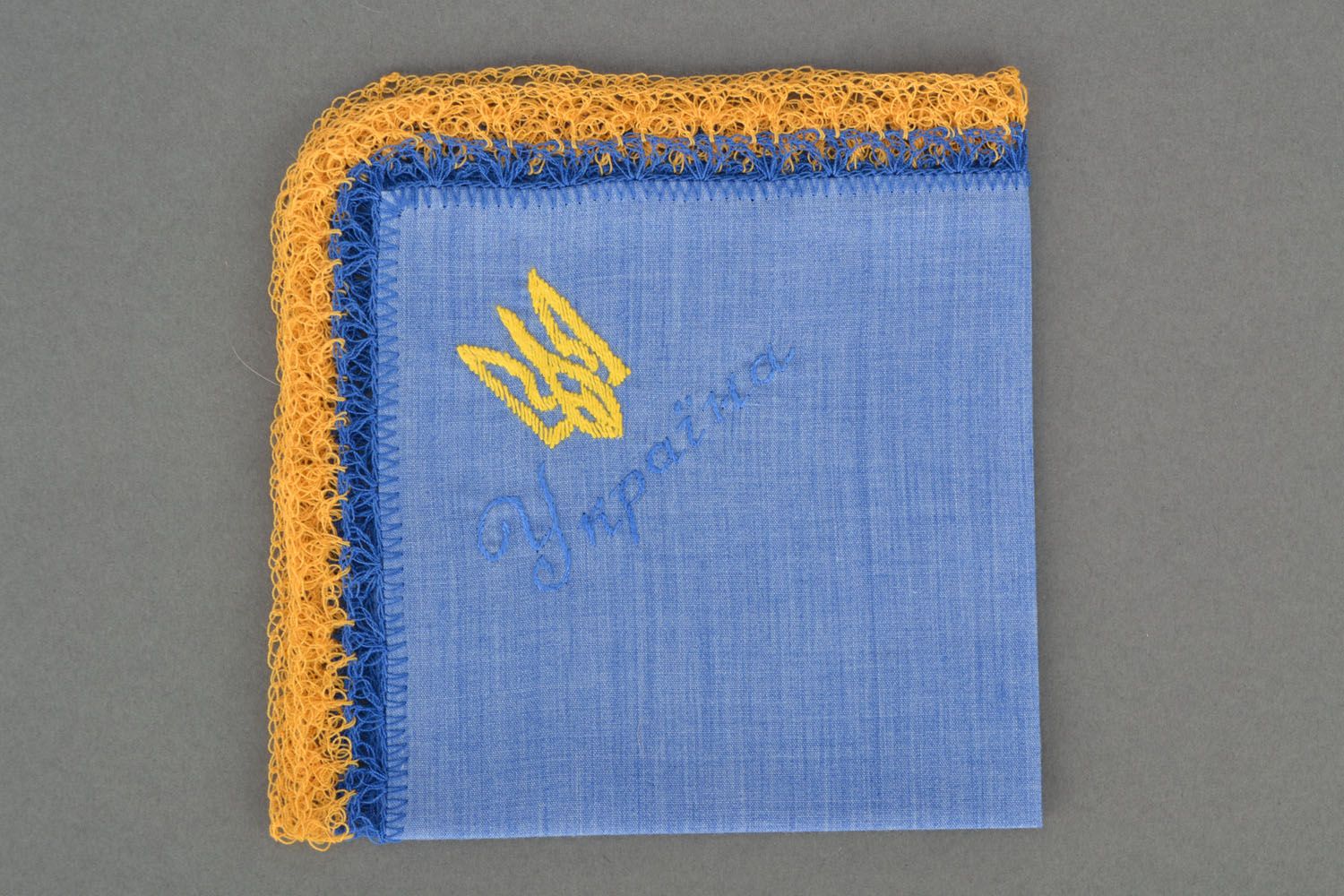 Handkerchief with embroidery photo 1