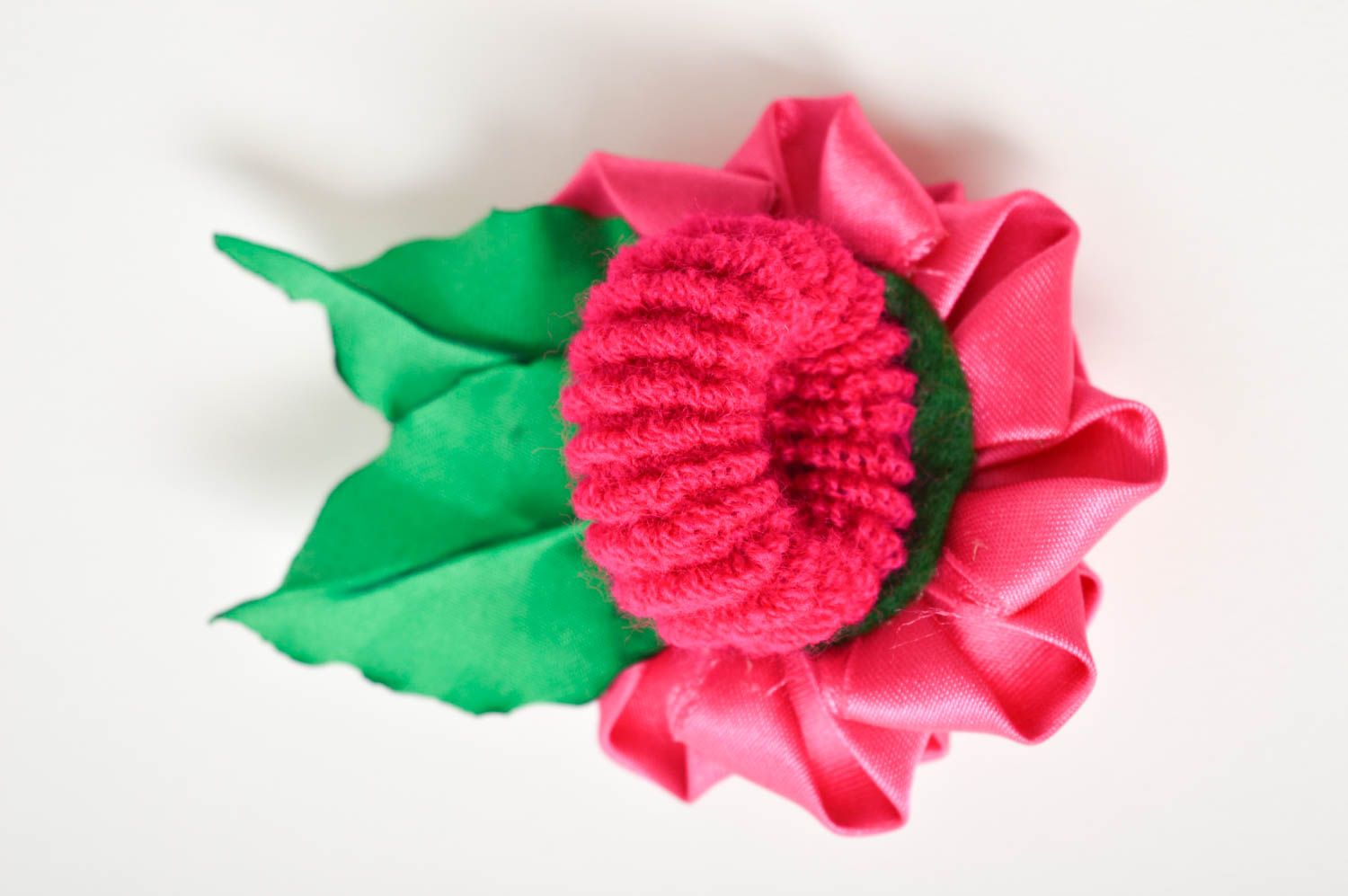 Haargummi Blume handgeschaffen Haargummi für Mädchen stilvoll Deko Accessoire foto 4