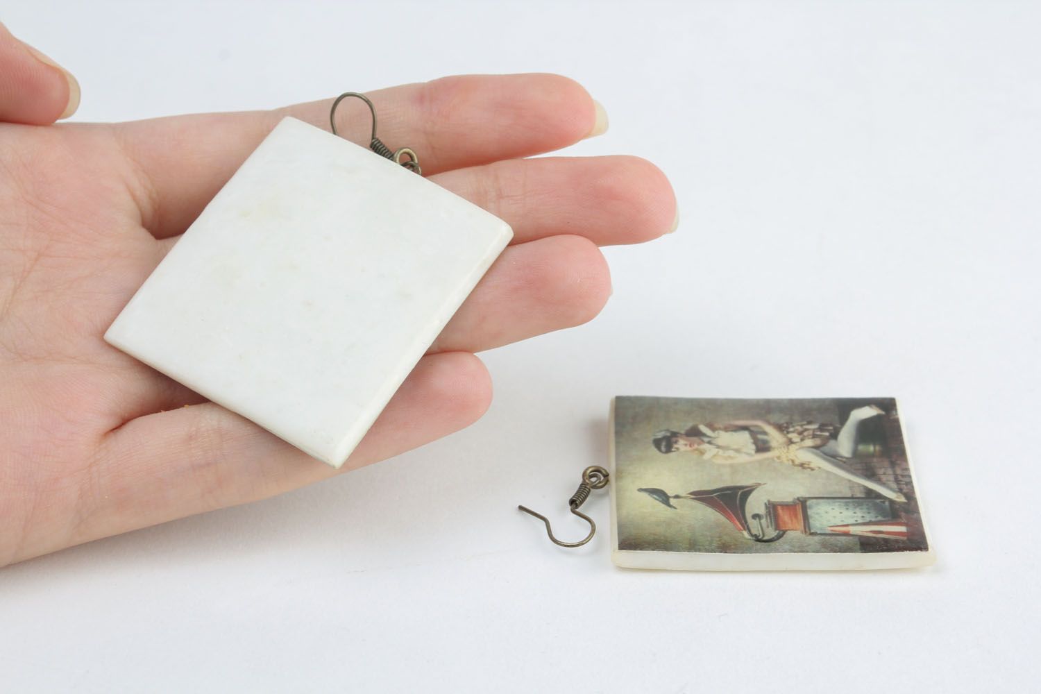 Square earrings with fotoprint photo 6