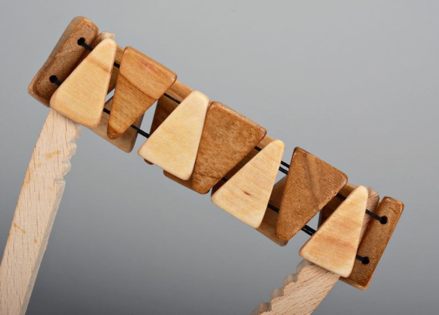 Beige walnut wood bracelet Harmony photo 4