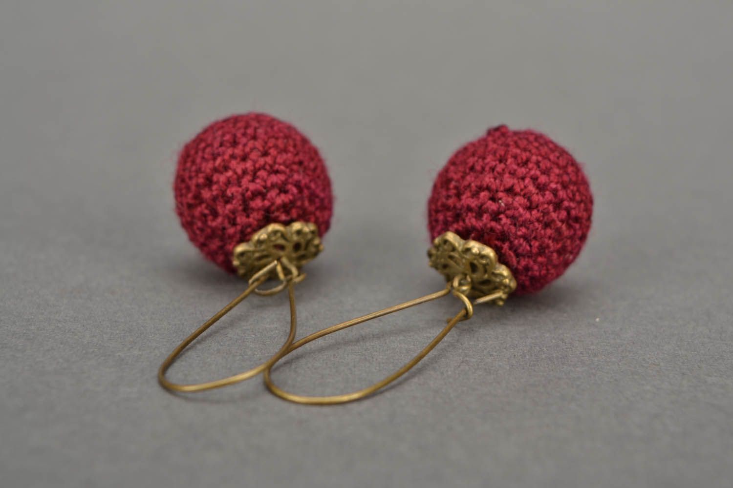 Round crochet earrings Cherries photo 4