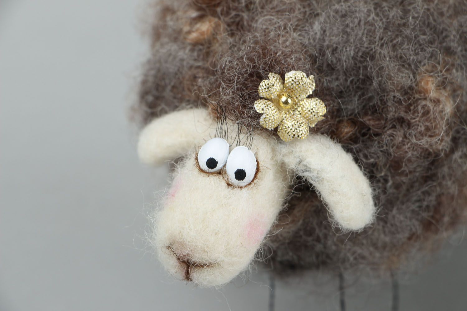 Woolen toy Sheep Jeanne photo 2