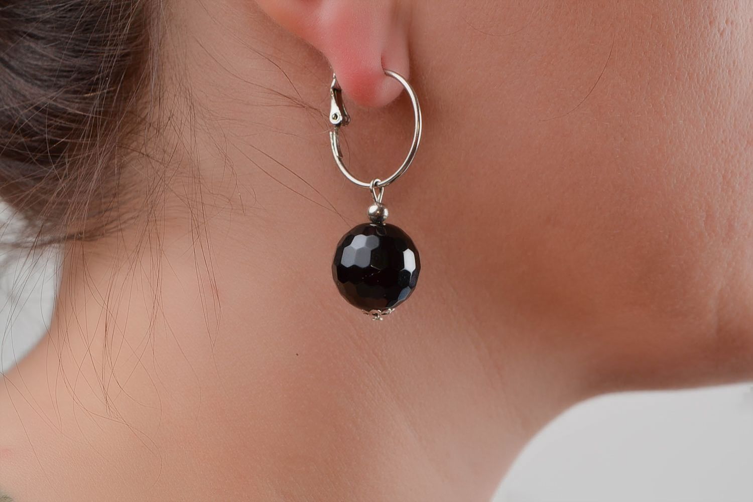 Beautiful stylish handmade designer black ball earrings Czech glass photo 2