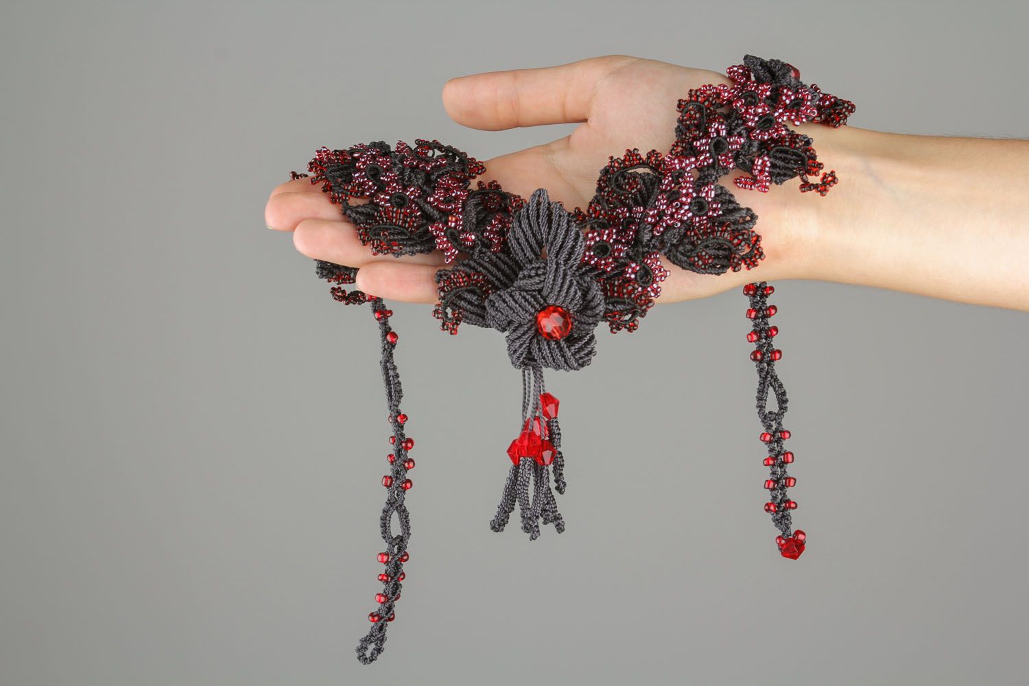 Macrame necklace with beads photo 2