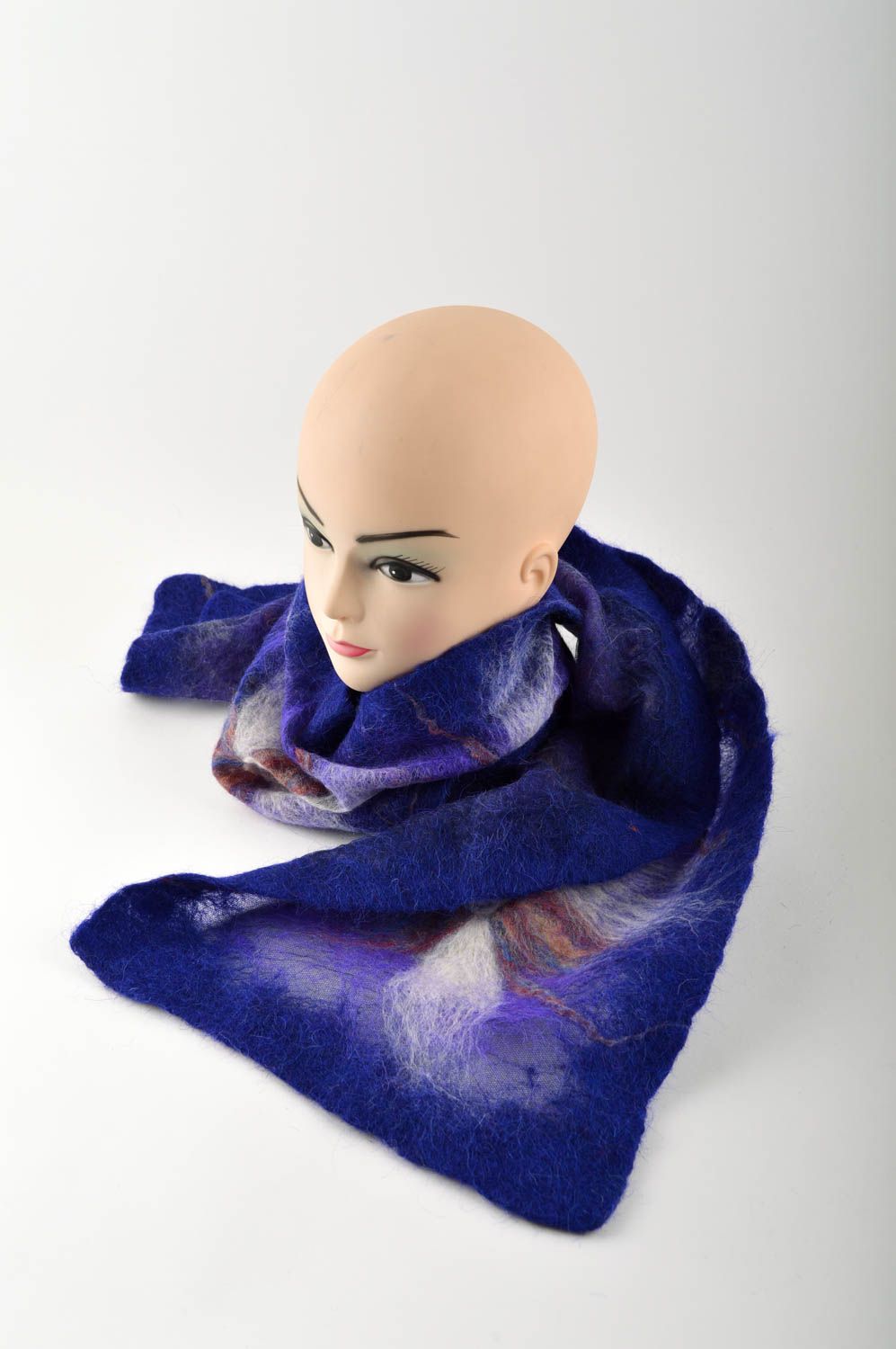 Gefilzter Schal handmade Frauen Accessoire Geschenk für Frau Damen Schal blau foto 2