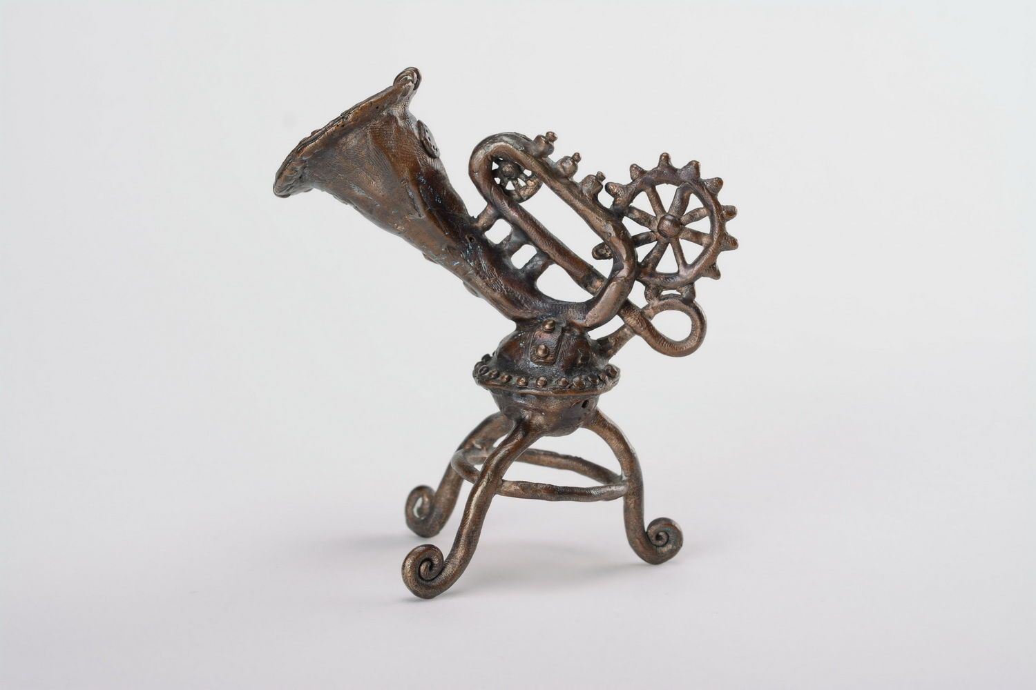 Sculpture bronze trompette méchanique photo 1