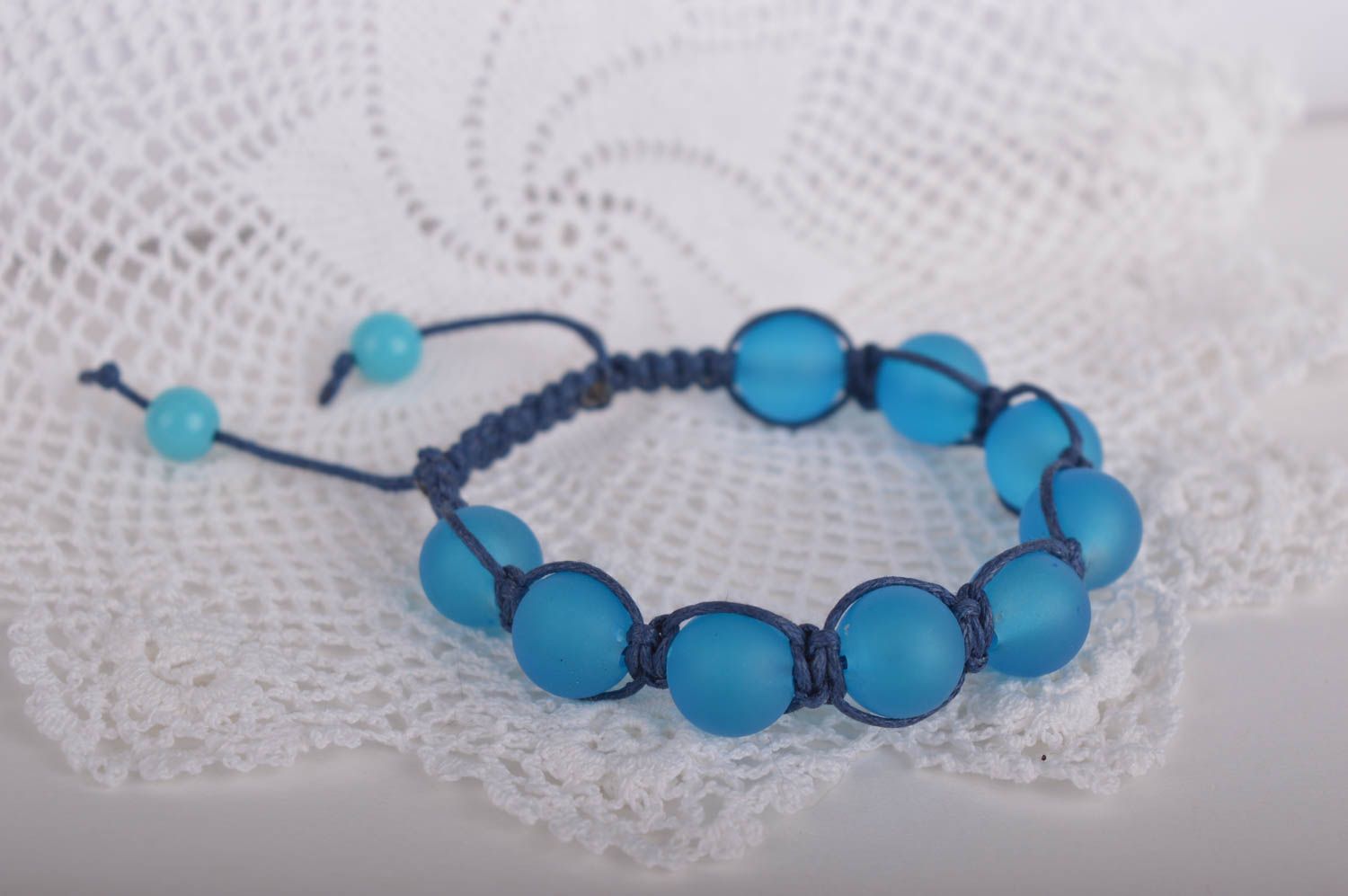 Bracelet bleu Bijou fait main Accessoire femme Idée cadeaux originaux photo 2