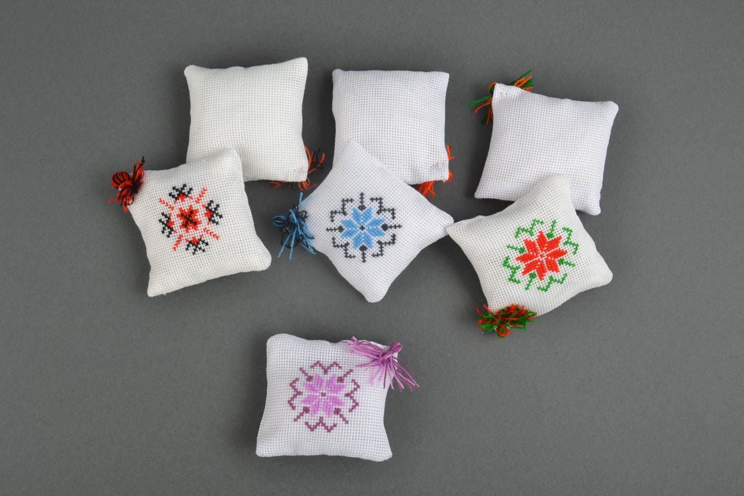 Embroidery kits 7 pin cushions handmade decorations home accents gifts for women photo 2