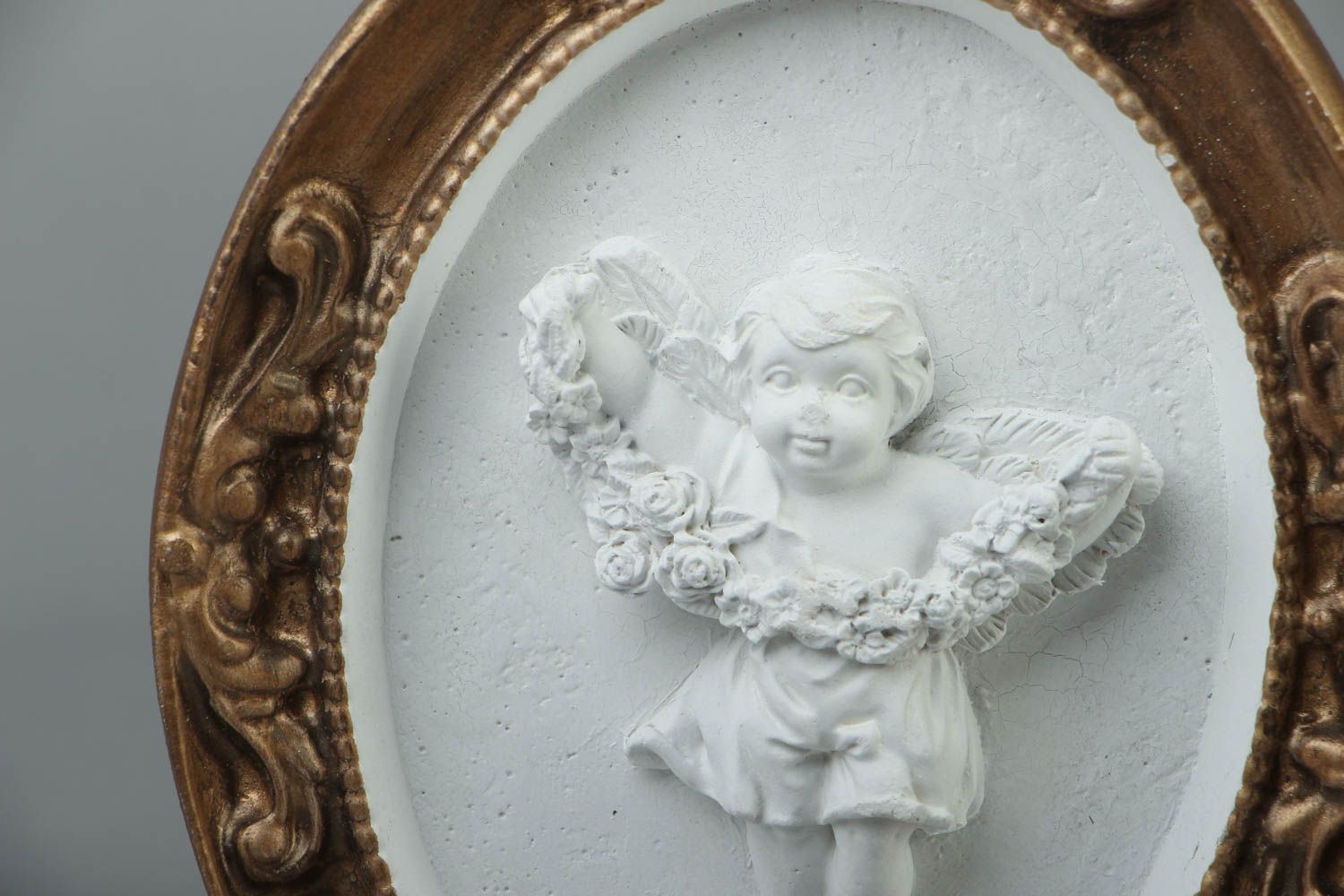 Plaster bas-relief Angel photo 2