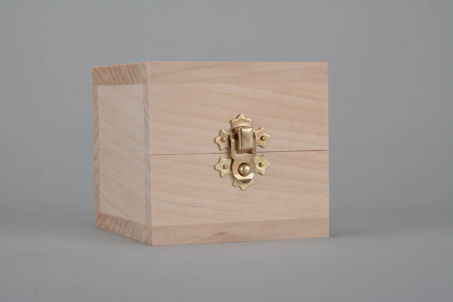 Boîte en bois brut à décorer fait main photo 4
