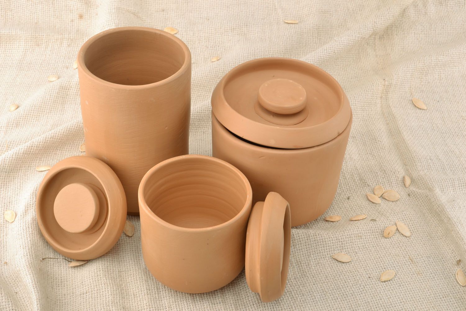 Clay pots for bulk products photo 5