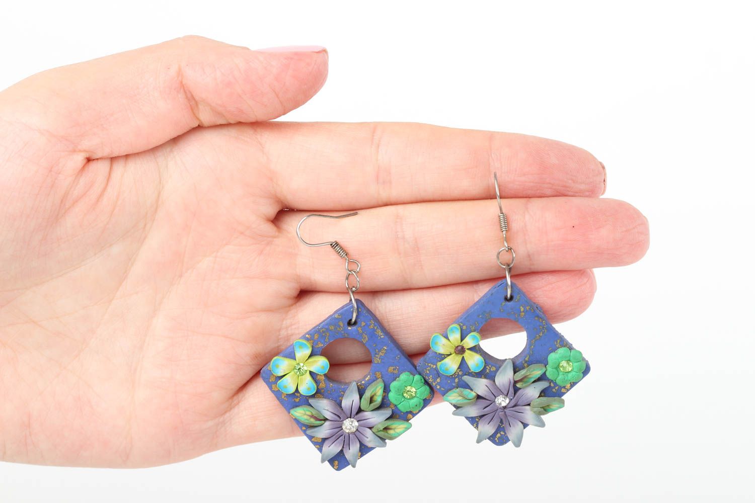 Handmade Plastik Ohrringe Accessoire für Frauen Modeschmuck Ohrhänger mit Blumen foto 5