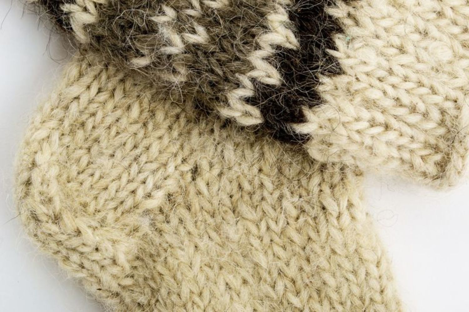 Calcetines altos de lana cálidos tejidos a mano foto 3