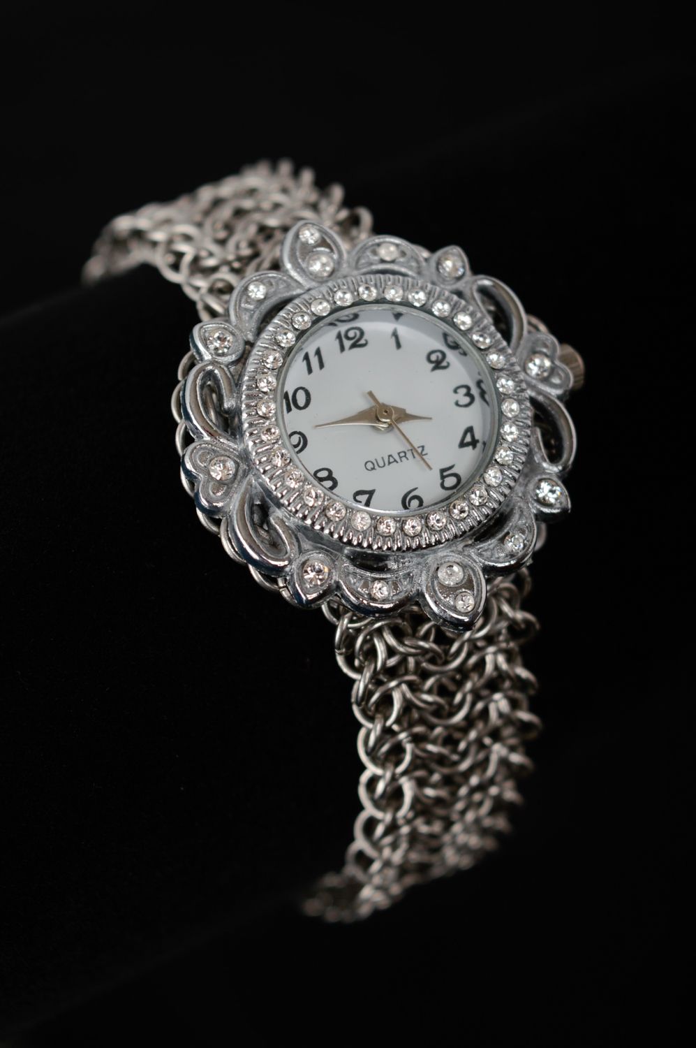 Handgemachte Armbanduhr aus Nirosta foto 1