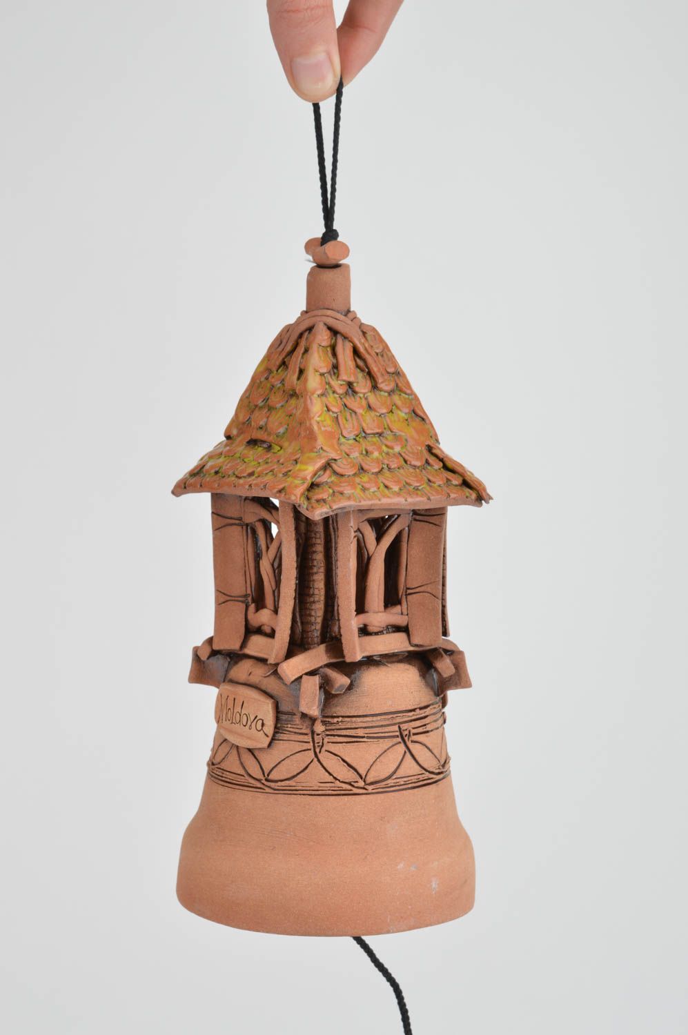 Глиняный колокольчик ручной работы с росписью глазурью большой авторский фото 3