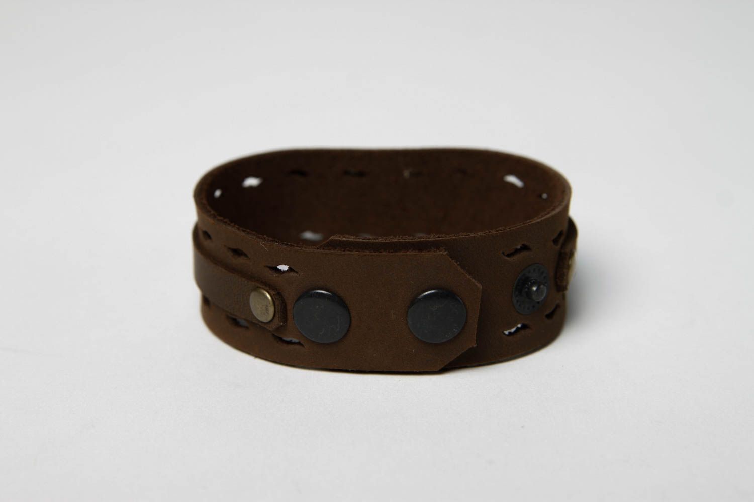 Bracelet cuir Bijou fait main large brun design Accessoire en cuir original photo 5