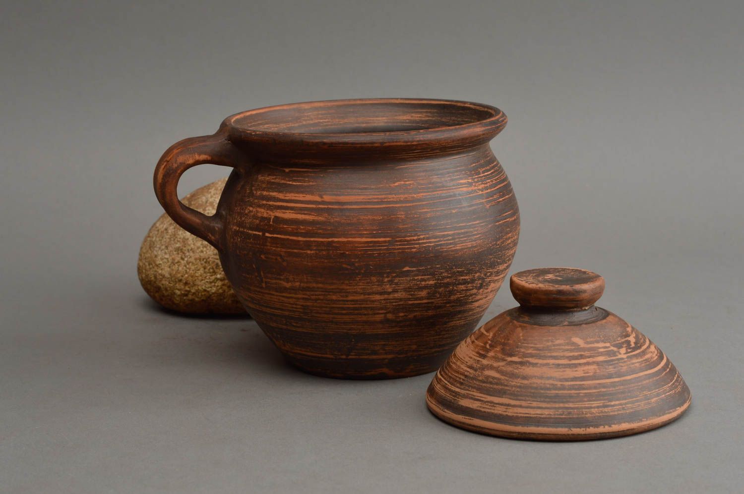 Homemade ceramic pot with lid and handle 400-500 ml designer ethnic kitchenware photo 1