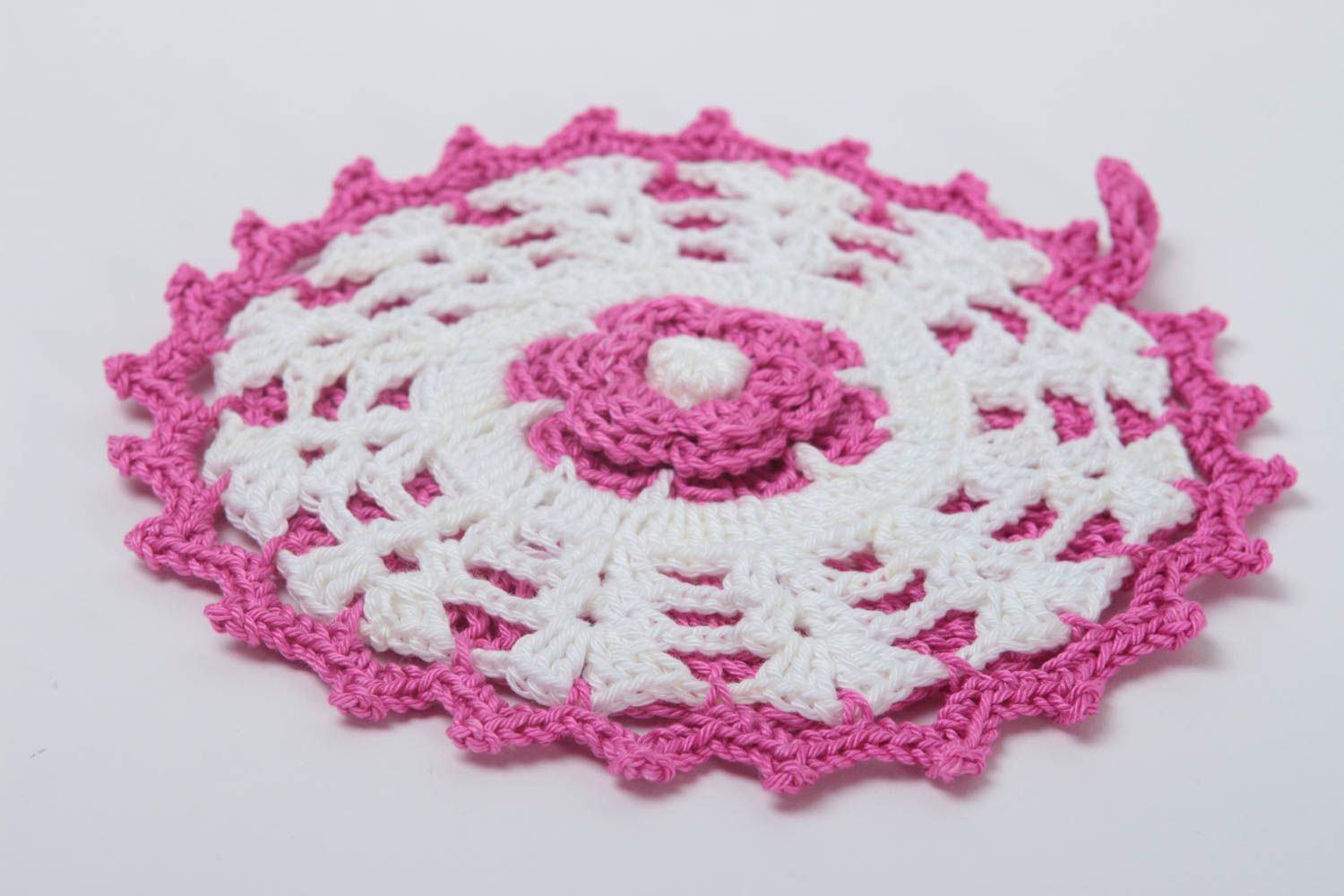 Agarradera al crochet hecha a mano accesorio para cocina textiles para el hogar foto 3