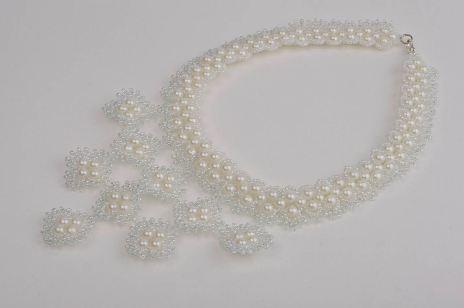 Collar hecho a mano de abalorios color blanco regalo original collar de moda foto 3