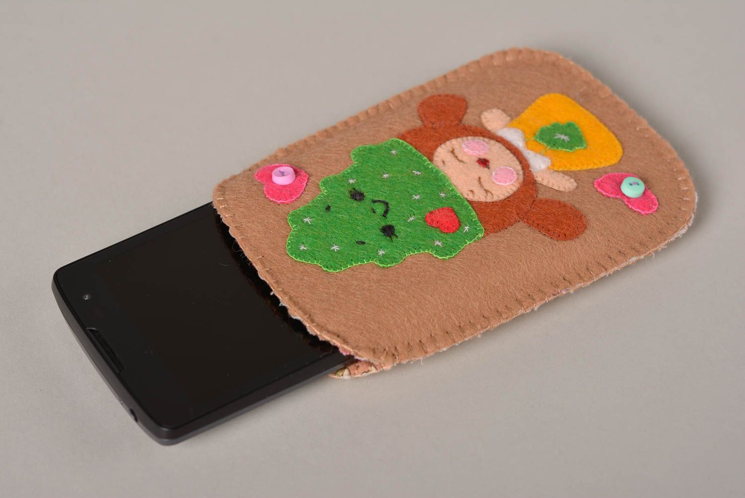 Cute handmade felt phone case handmade gadget accessories small gift ideas photo 2