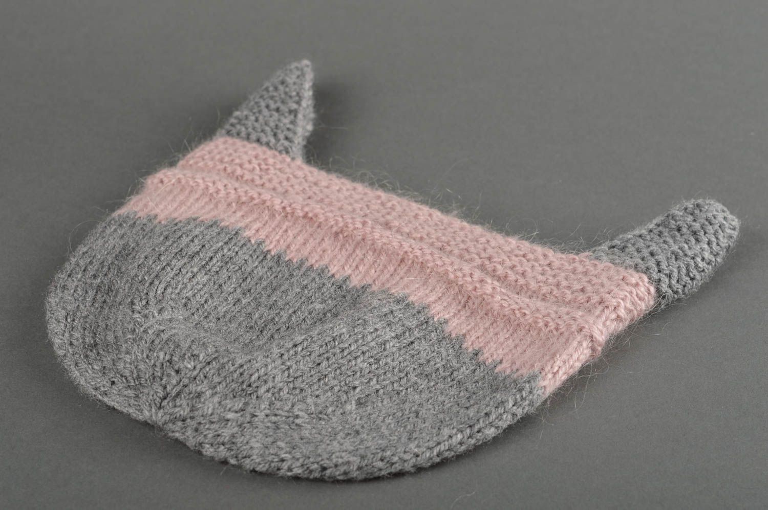 Bonnet au crochet fait main Chapeau tricot chaud gris rose Vêtement enfant photo 5