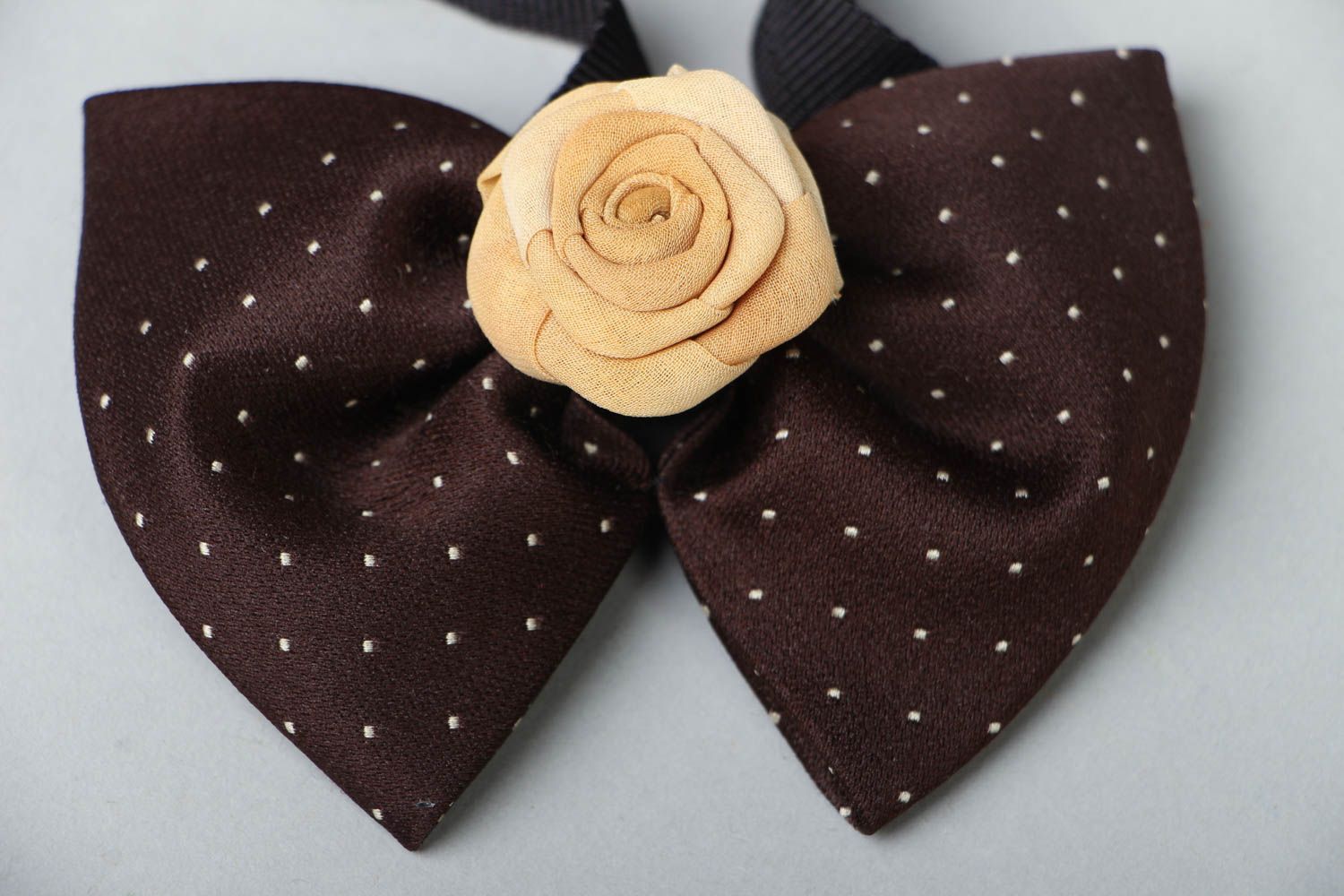 Handmade bow tie for women photo 2