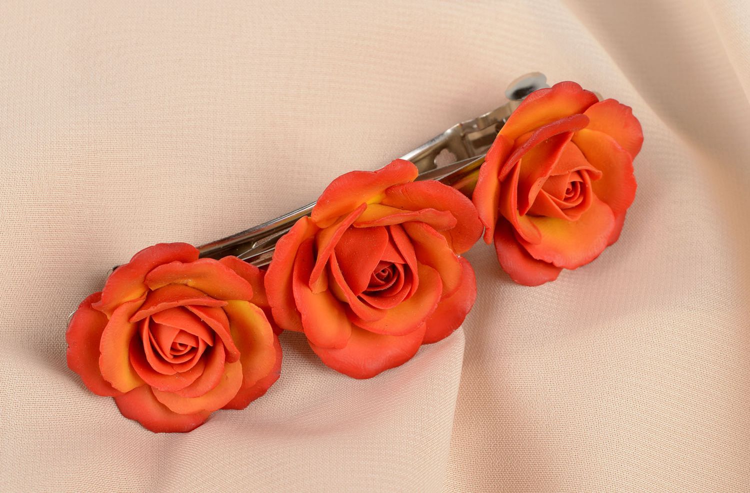 Barrette fleurs faite main Accessoire cheveux roses pâte polymère Cadeau femme photo 4