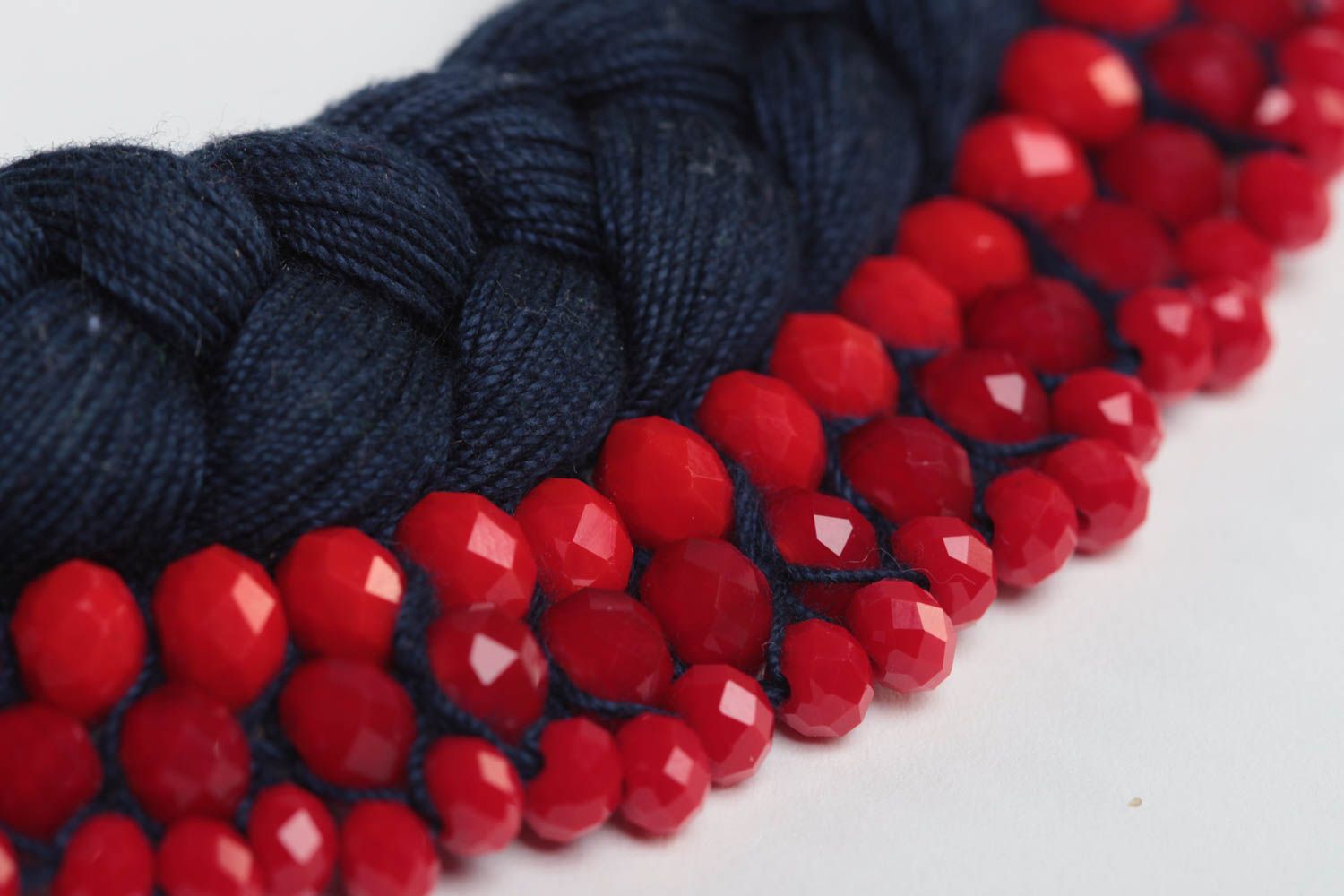 Handmade Damen Collier dunkelblau rot Schmuck Halskette Accessoire für Frauen foto 3