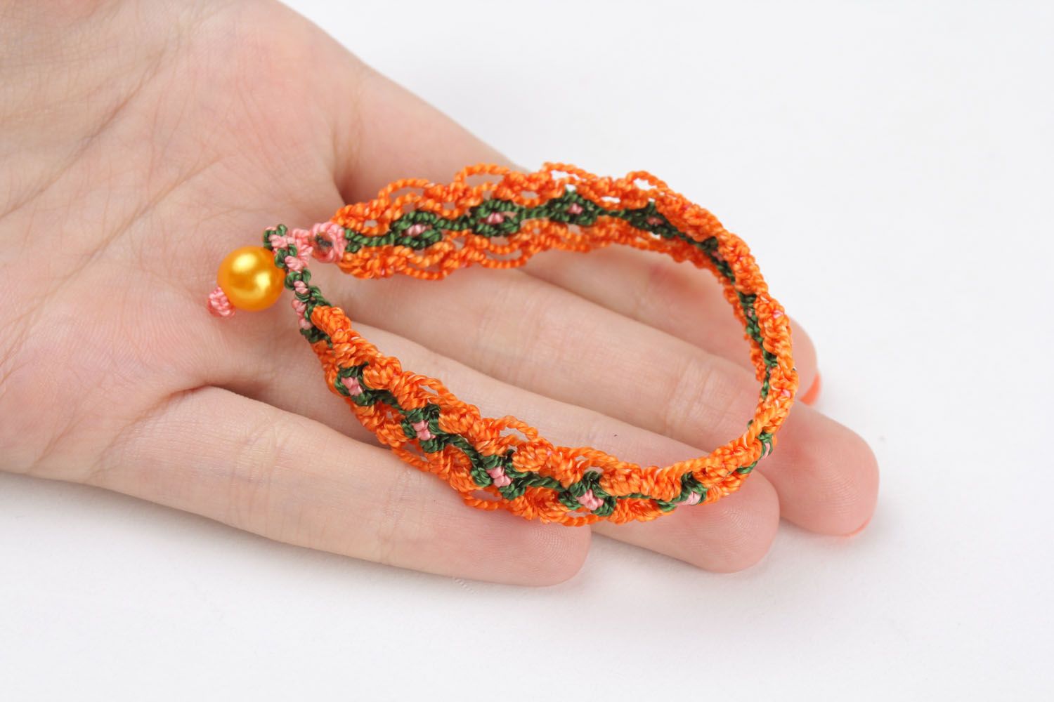 Bracelet en macramé orange fait main photo 4